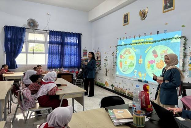 Pengembangan Program Pendidikan Kesehatan Membantu Siswa Memahami Pola Hidup Sehat